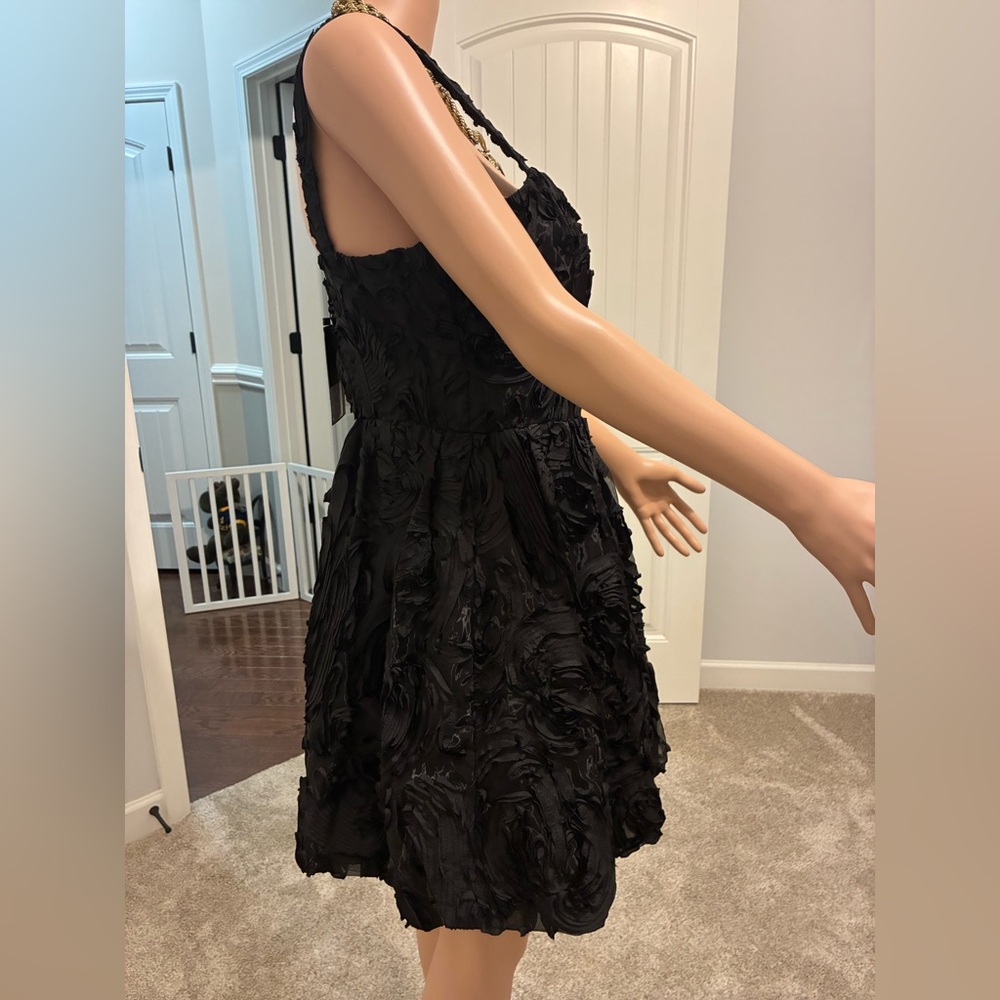 Elegant Black Textured formal dress by Layered with Love. - Picture 4 of 9